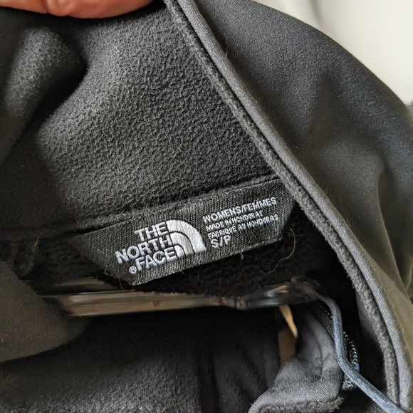 North Face Jacket Size Small - Picture 3 of 8